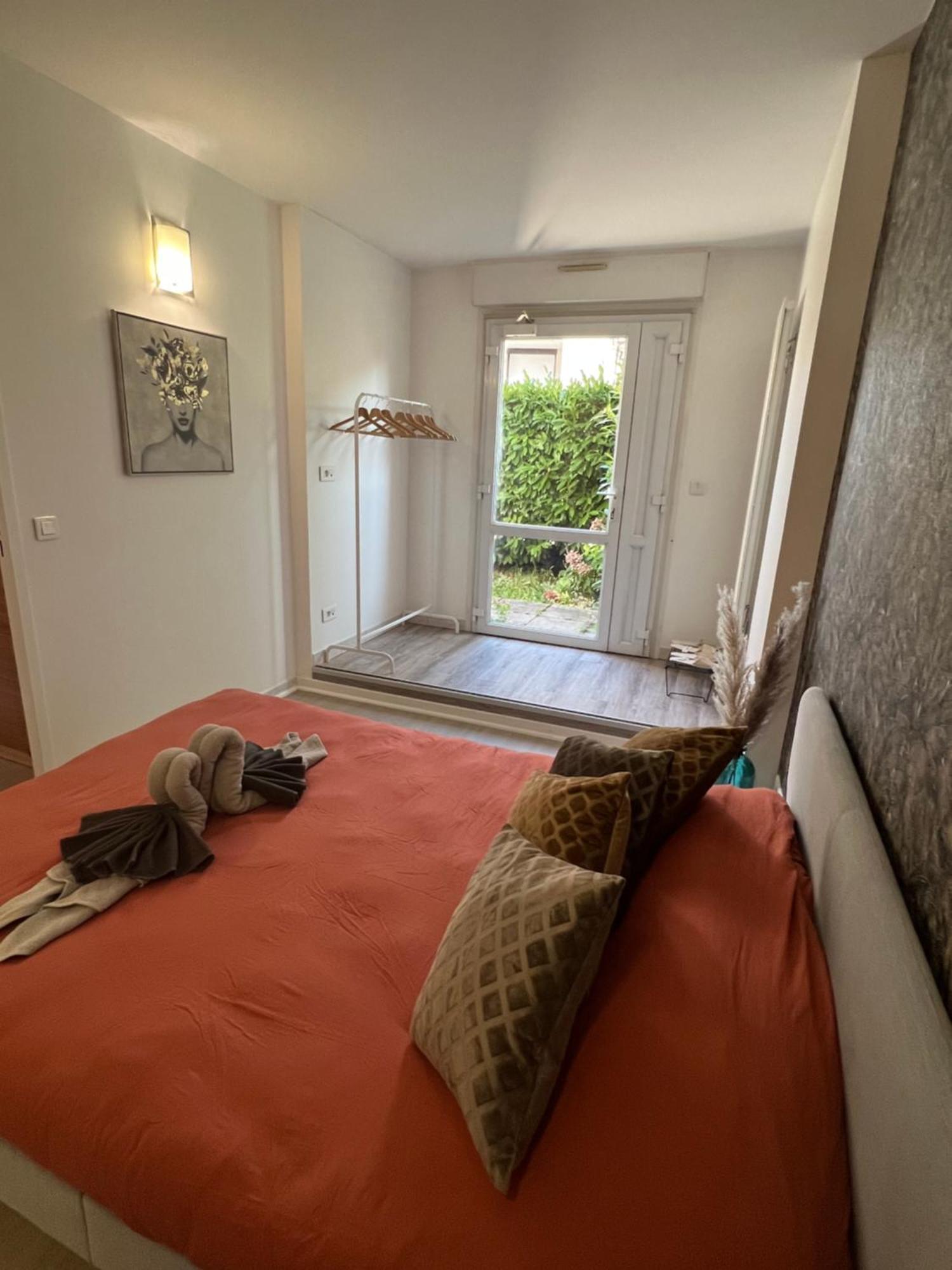 House Of Spa Privatif - Jaccuzi Et Sauna Livry-Gargan Buitenkant foto