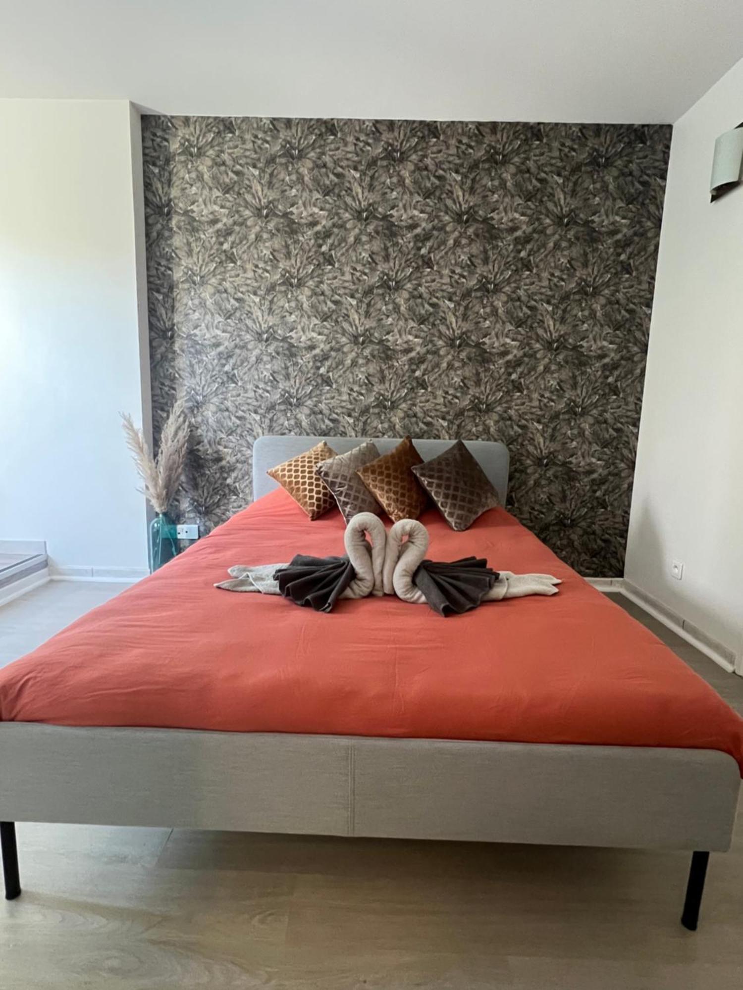 House Of Spa Privatif - Jaccuzi Et Sauna Livry-Gargan Buitenkant foto
